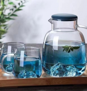 Glass drinking ware 